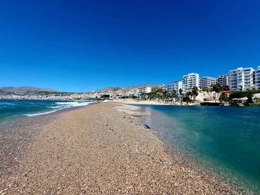 Apartment Tinka In Saranda Kültér fotó