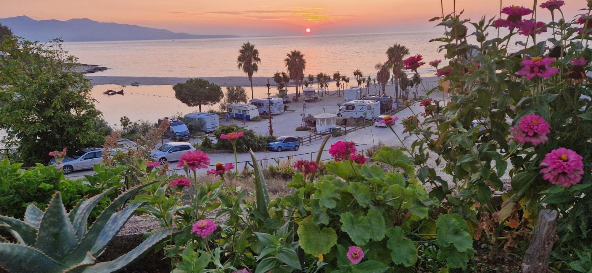 Apartment Tinka In Saranda Kültér fotó