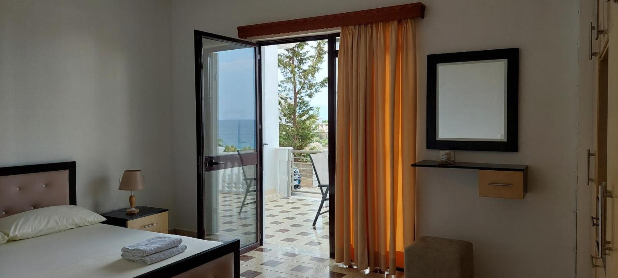 Apartment Tinka In Saranda Kültér fotó